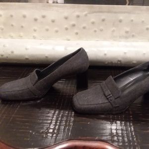 Charcoal Wool Ann Taylor Pumps - NEW Made in Italy